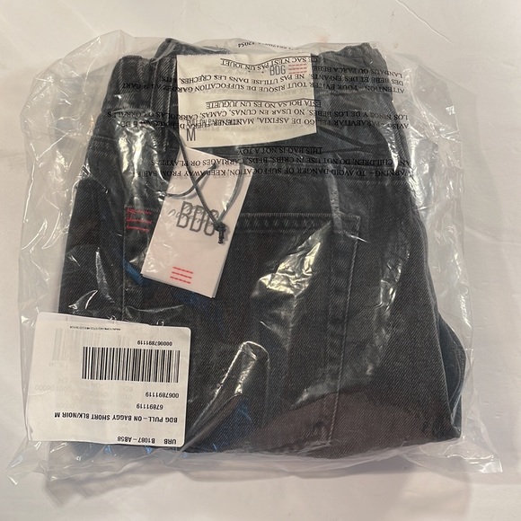 NEW BDG Pull-On Baggy Denim Short - Picture 8 of 8